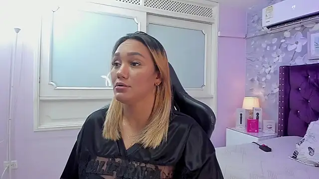 Snapshot of dalila_salazar chatting on 20, 5, 2026 dalila salazar online show from 20, 5, 2026