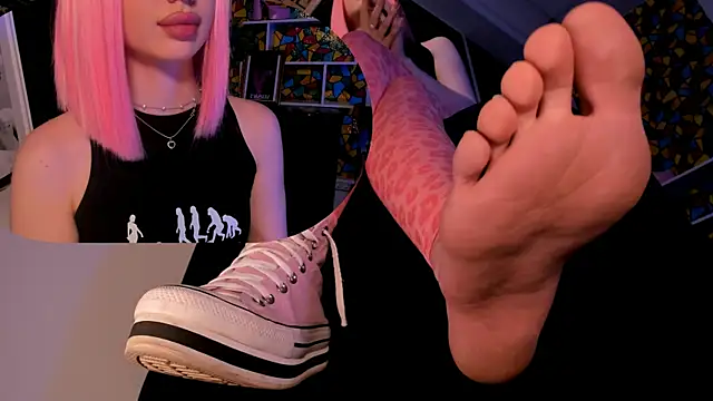 DorothyGilbert1 online show from 6, 3, 2025