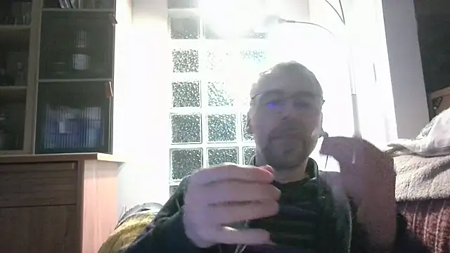 ptitcanard60600 online show from 11, 4, 2026
