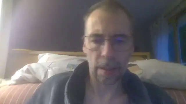 ptitcanard60600 online show from 4, 10, 2025