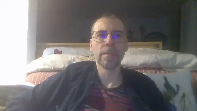 ptitcanard60600 online show from 19, 12, 2025