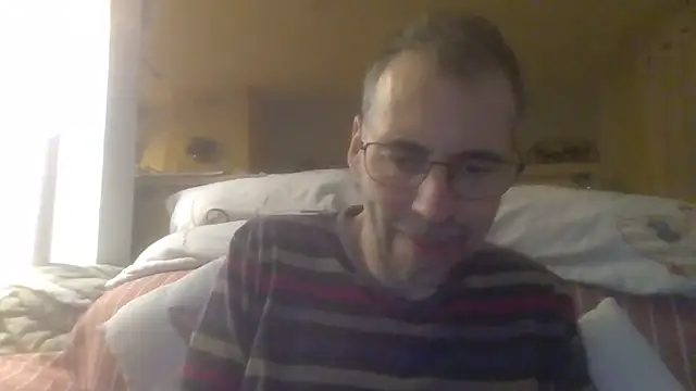 ptitcanard60600 online show from 28, 9, 2025