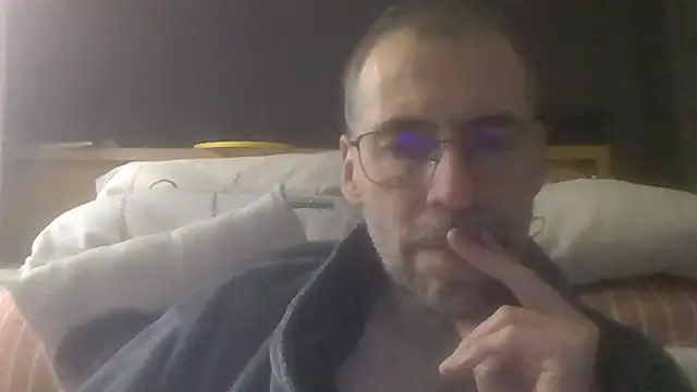 ptitcanard60600 online show from 30, 9, 2025