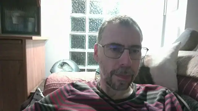 ptitcanard60600 online show from 7, 3, 2026