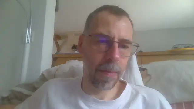 ptitcanard60600 online show from 20, 9, 2025