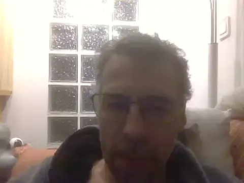 ptitcanard60600 online show from 26, 2, 2025