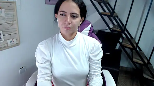 samantha baby  online show from 8, 11, 2025