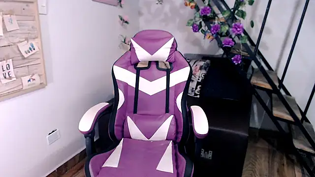 samantha baby  online show from 27, 3, 2026