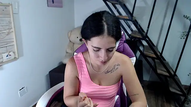 samantha baby  online show from 13, 11, 2025