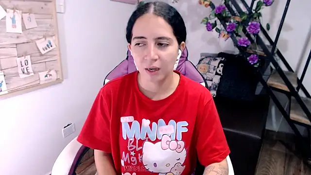 samantha baby  online show from 8, 4, 2026