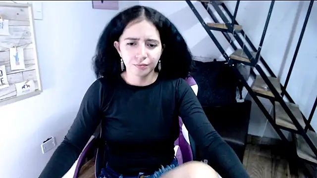 samantha baby  online show from 2, 10, 2025