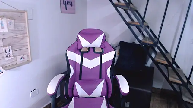 samantha baby  online show from 28, 10, 2025