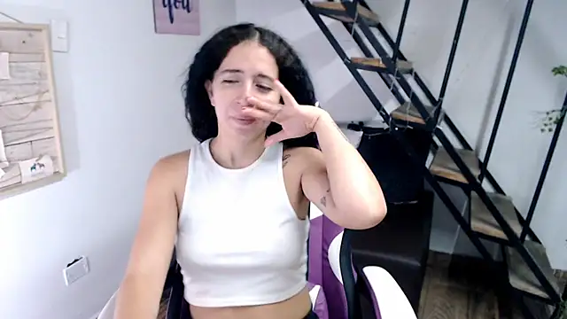 samantha baby  online show from 5, 12, 2025