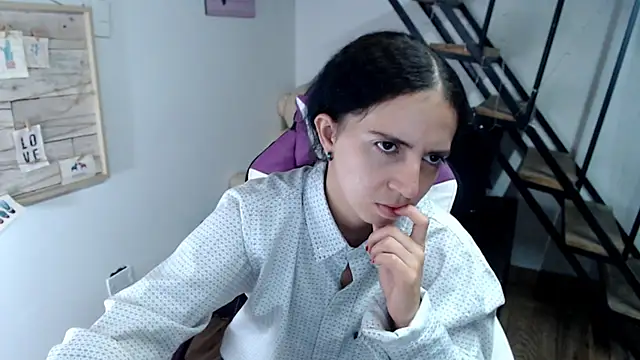 samantha baby  online show from 29, 10, 2025