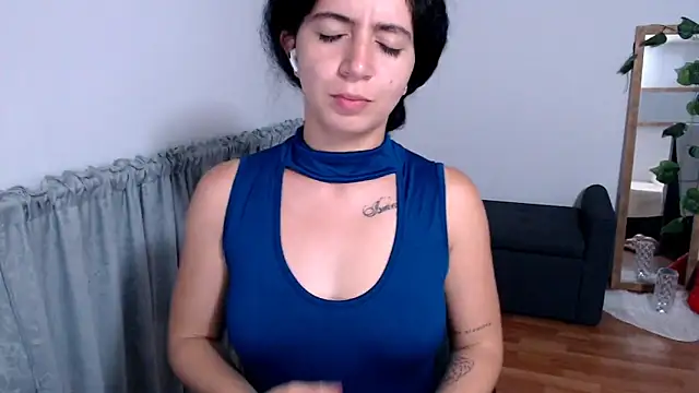 samantha baby  online show from 16, 11, 2025