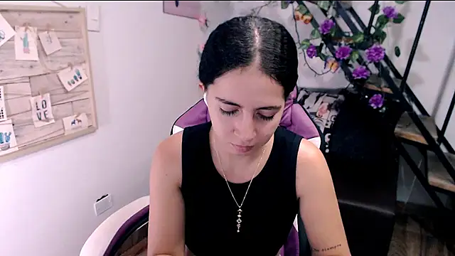 samantha baby  online show from 5, 5, 2026