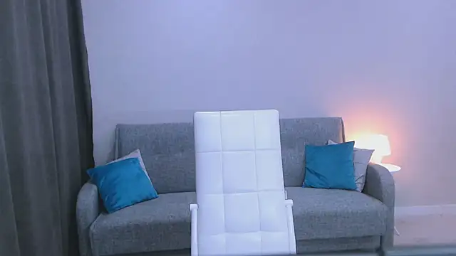 LesleySweet online show from 19, 9, 2025