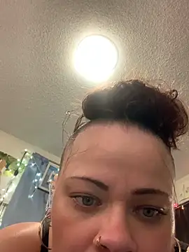 ThICk JuIcEy online show from 13, 2, 2026