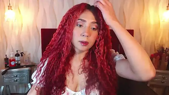 IsabelaLatina online show from 4, 6, 2026
