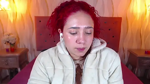 Snapshot of IsabelaLatina chatting on 15, 2, 2026 IsabelaLatina online show from 15, 2, 2026