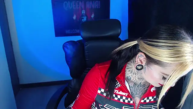 Anaii Gomez online show from 6, 3, 2025