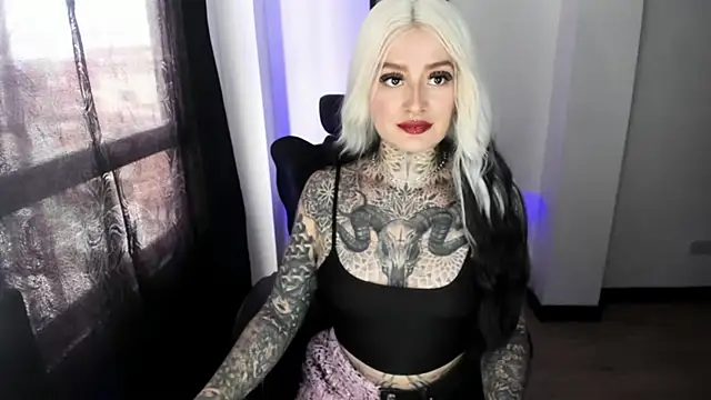 Anaii Gomez online show from 28, 10, 2025