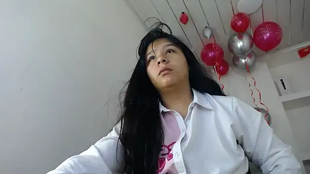 Charis 21 online show from 14, 11, 2025