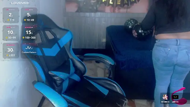 Charis 21 online show from 4, 10, 2025