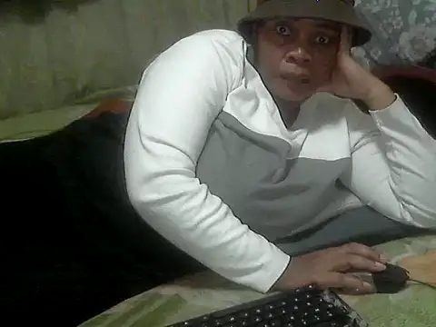 BLACKMILF4U online show from 9, 6, 2026