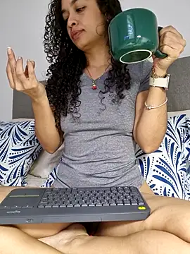 angela  98 online show from 18, 4, 2026