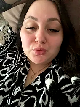 ihaveasecret  online show from 5, 10, 2025