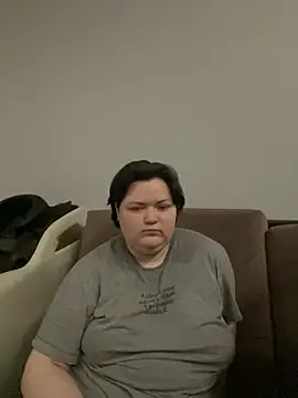 ihaveasecret  online show from 2, 3, 2025