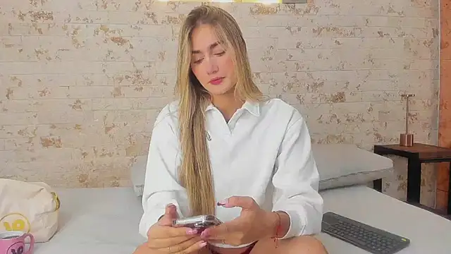 Snapshot of maryy_campbell_ chatting on 13, 3, 2026 maryy campbell online show from 13, 3, 2026