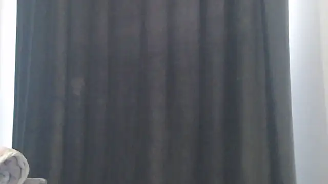 YourSweetSinn online show from 3, 3, 2025