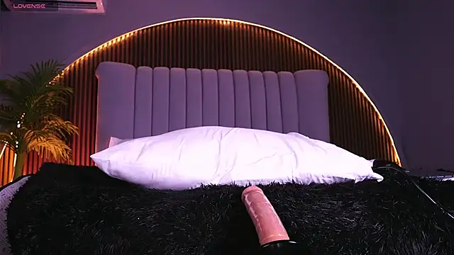 Victoriaxx  online show from 15, 12, 2025