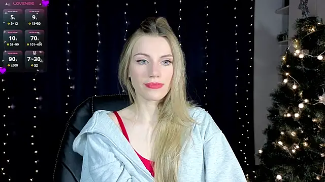 Lilianna Just online show from 6, 1, 2025