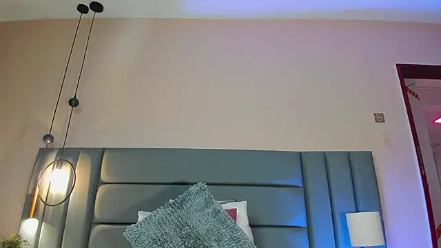 NoraDasilva online show from 16, 10, 2025