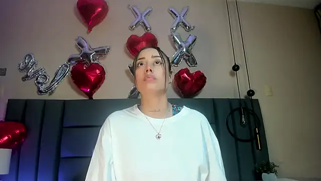 NoraDasilva online show from 16, 2, 2026