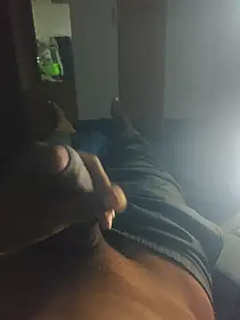 Snapshot of Newyork-couple chatting on 9, 7, 2026 Newyork-couple online show from 9, 7, 2026