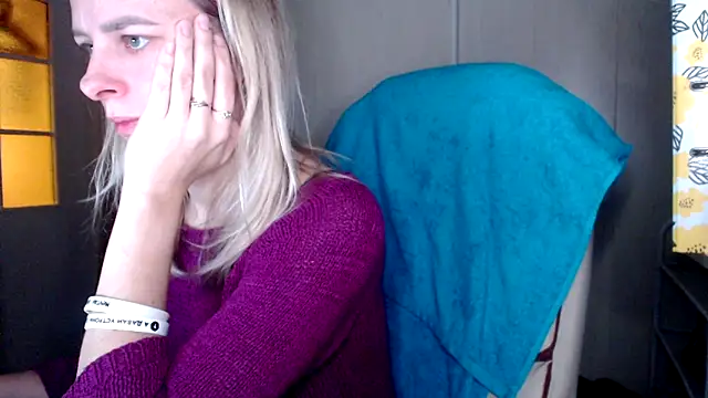 Snapshot of las_sweet chatting on 26, 11, 2025 las sweet online show from 26, 11, 2025