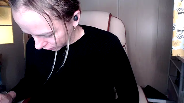 Snapshot of las_sweet chatting on 29, 10, 2025 las sweet online show from 29, 10, 2025