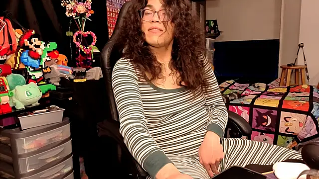 ShinyCherub online show from 15, 9, 2025