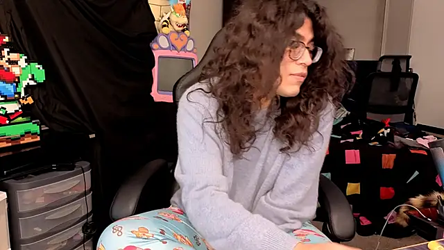 ShinyCherub online show from 13, 11, 2025