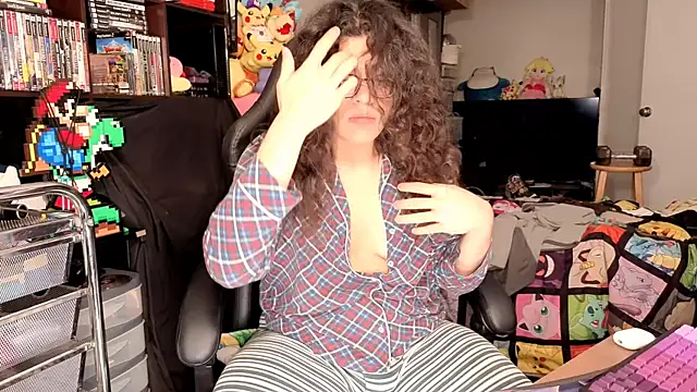 ShinyCherub online show from 12, 4, 2026