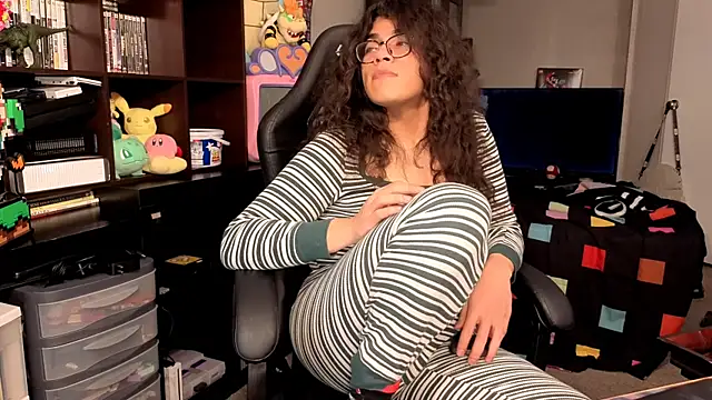 ShinyCherub online show from 7, 11, 2025