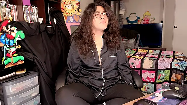 Snapshot of ShinyCherub chatting on 8, 2, 2026 ShinyCherub online show from 8, 2, 2026