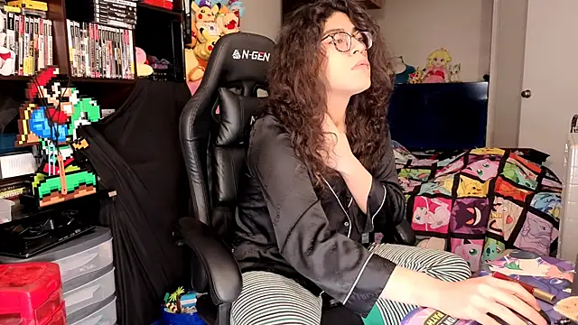 ShinyCherub online show from 5, 4, 2026