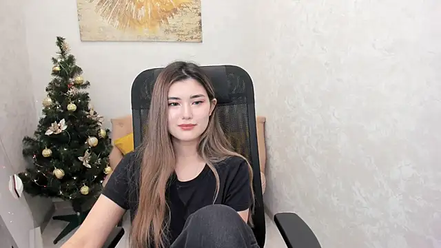 AnneTLi online show from 21, 12, 2024