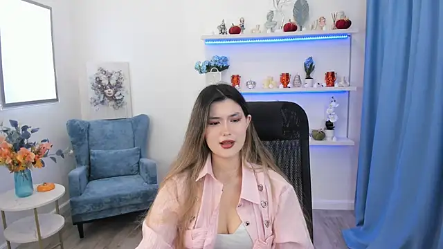 AnneTLi online show from 27, 10, 2025