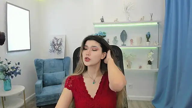 AnneTLi online show from 11, 10, 2025